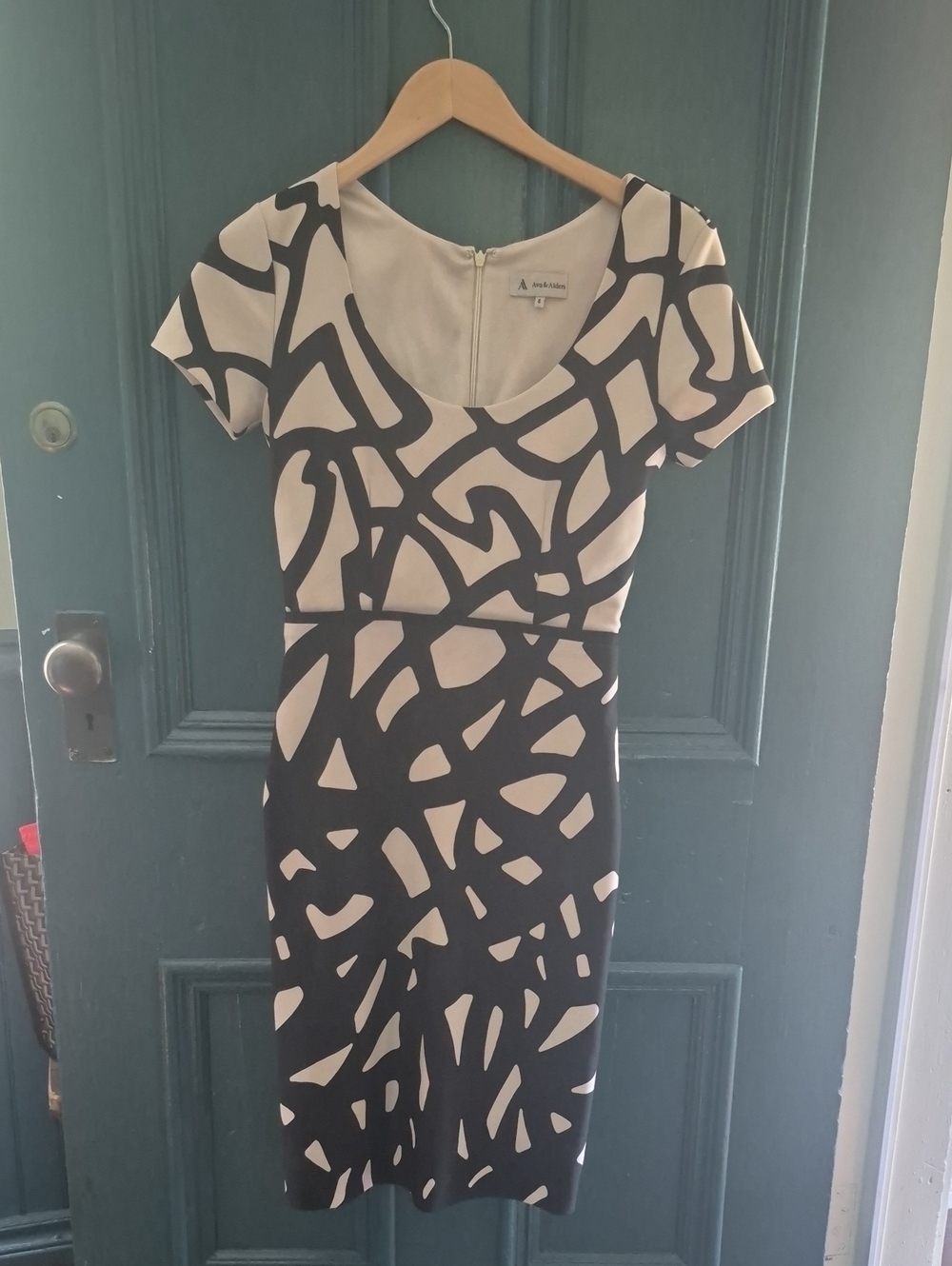 Ava & Aiden Black And Cream Pencil Dress Size 4